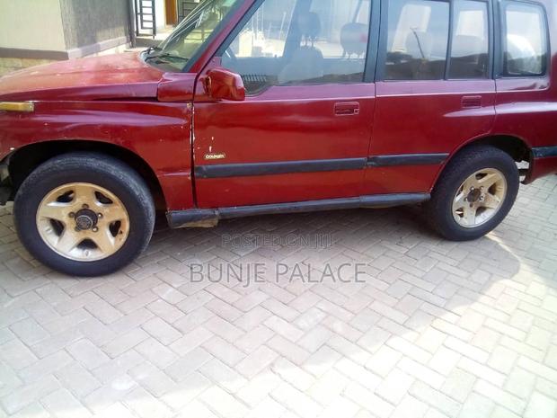 Suzuki Escudo 1993 Red