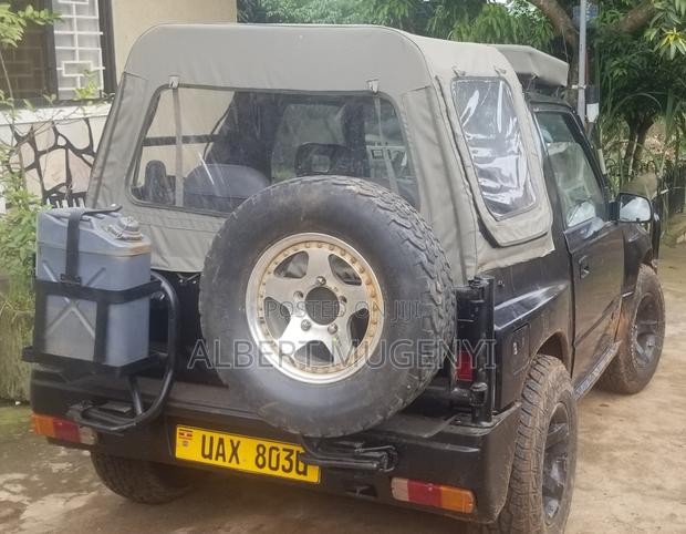 Suzuki Vitara JLX 1988 Blue