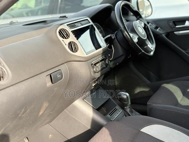 Volkswagen Tiguan S 2013 White