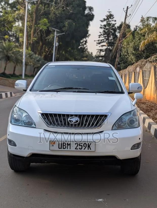 Toyota Harrier 2008 White
