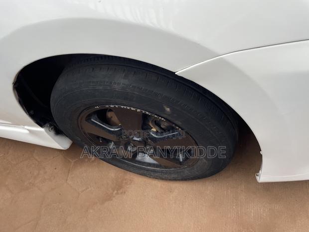 Toyota Wish 2004 White