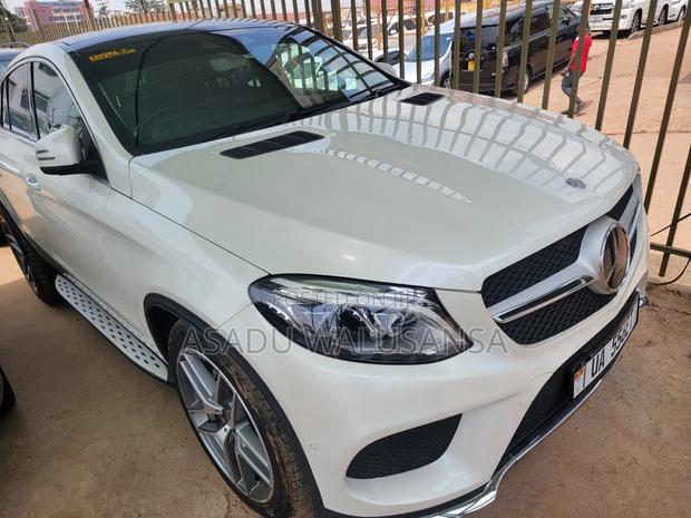 Mercedes-Benz GLE-Class 2018 White