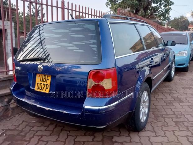 Volkswagen Passat 2008 Blue
