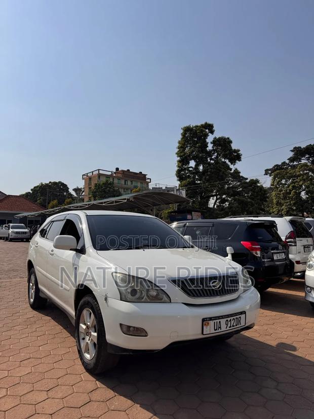 Toyota Harrier 2.4 2007 White