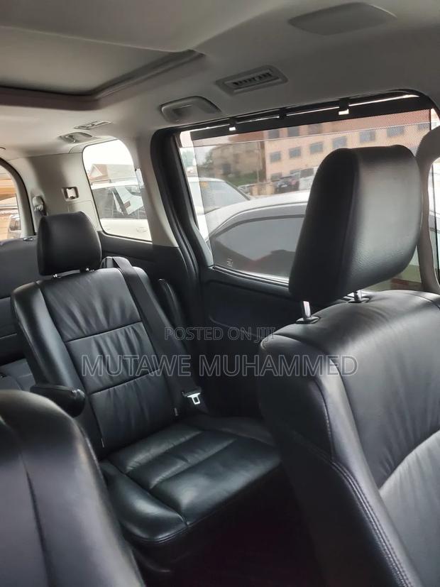 Toyota Noah 2014 Black