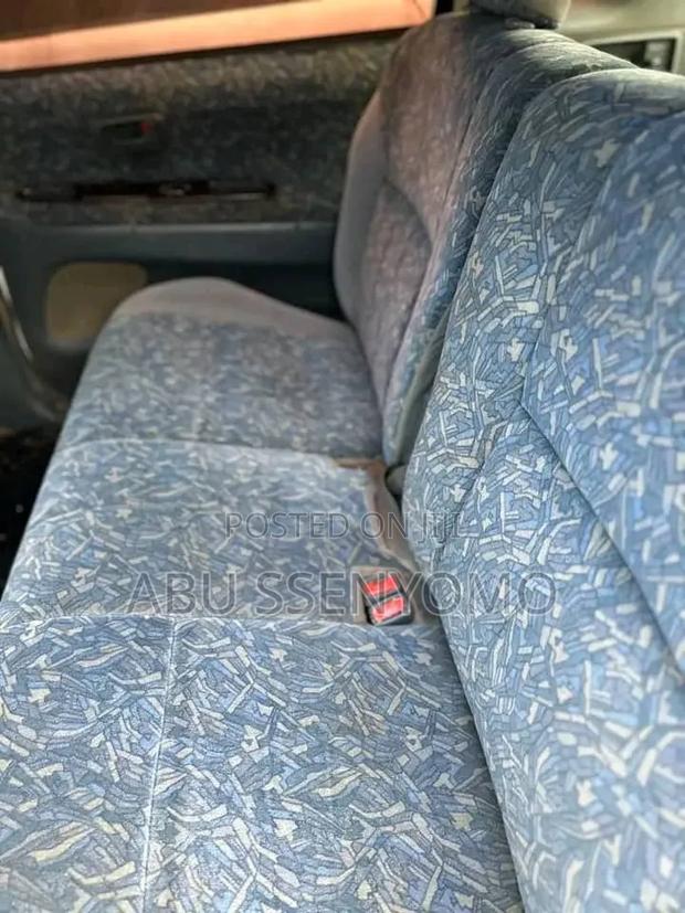 Toyota Ipsum 1998 White