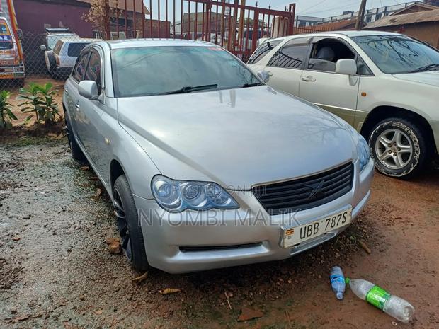 Toyota Mark X 2006 Silver