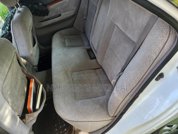 Toyota Mark II 2004 White