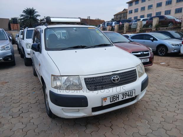 Toyota Succeed SV Premium 2014 White