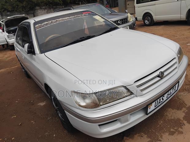 Toyota Premio 2002 Silver
