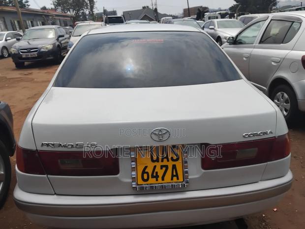 Toyota Premio 2002 Silver