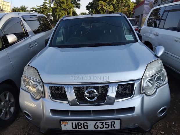 Nissan X-Trail 2010 Silver