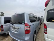 Toyota Noah 2012 Silver for sale