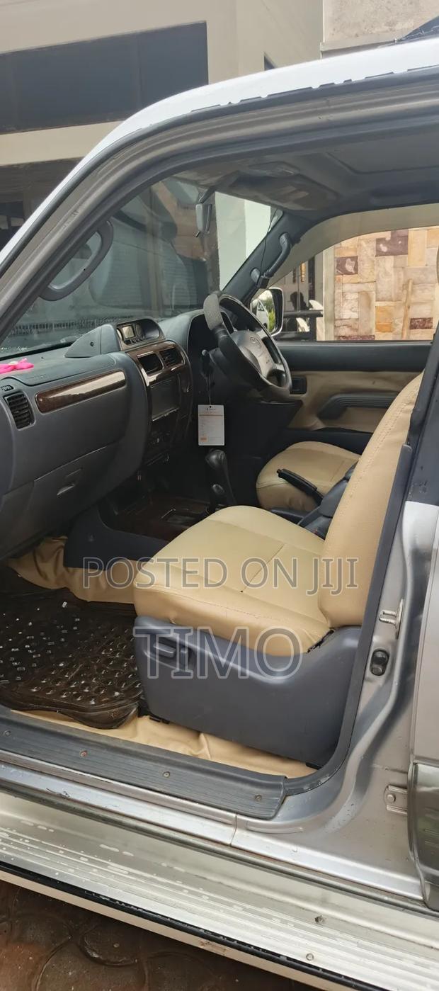 Toyota Land Cruiser Prado 1998 Gray