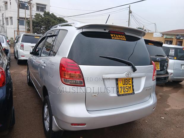 Toyota Corolla Spacio 2005 Silver