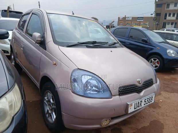 Toyota Vitz 2003 Pink
