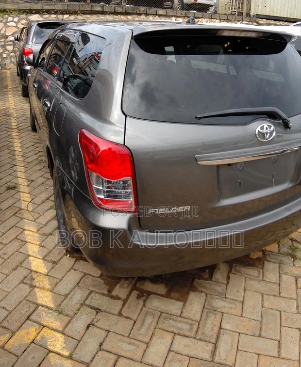 Toyota Corolla Fielder 2011 Gray