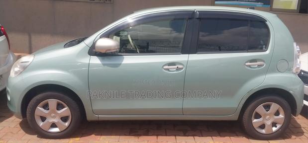 Toyota Passo 1.0 AWD 2013 Green