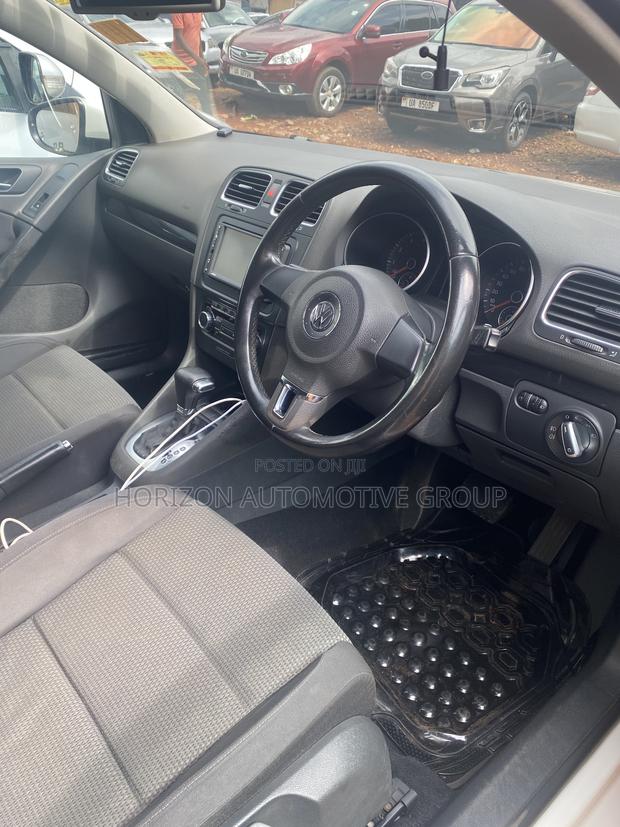 Volkswagen Golf 2009 White
