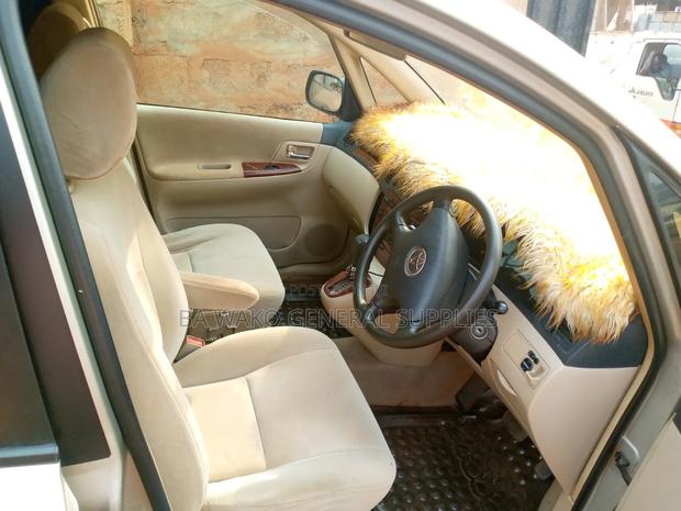 Toyota Corolla Spacio 2002 Silver