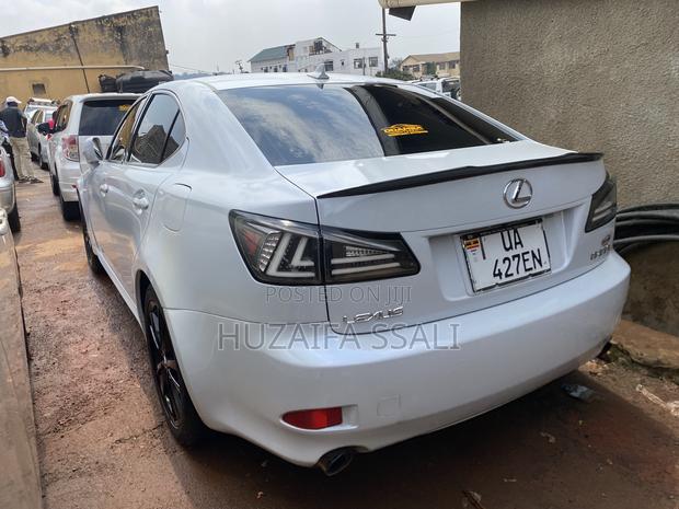 Lexus IS 2023 White