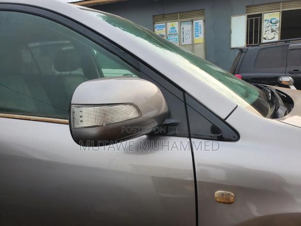 Toyota Harrier 2009 Gray