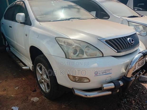 Toyota Harrier 2009 White