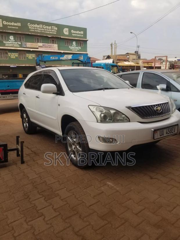 Toyota Harrier 2008 White