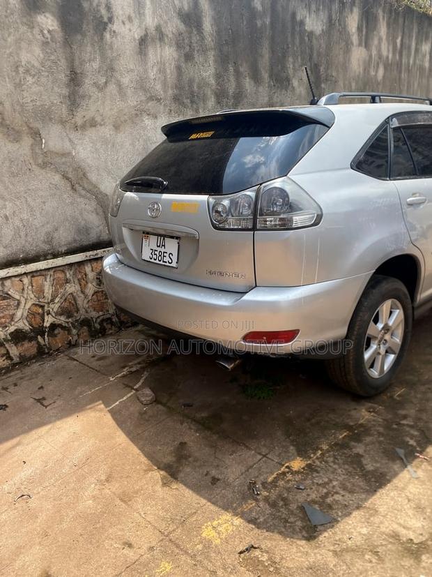 Toyota Harrier 2.4 4WD 2010 Silver