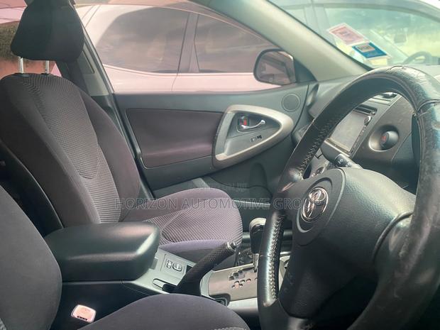 Toyota RAV4 2.5 4x4 2010 Silver