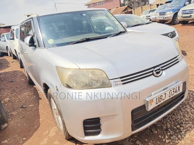 Toyota Corolla Rumion 2008 Silver