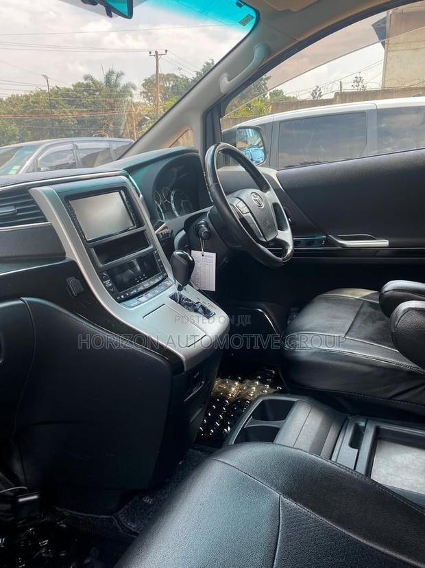 Toyota Alphard 2012 White