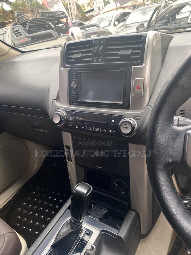 Toyota Land Cruiser Prado 2.7 VVT-i 2015 White