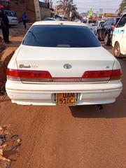 Toyota Mark II 2000 White for sale