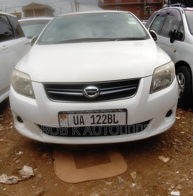 Toyota Corolla Fielder 2011 White