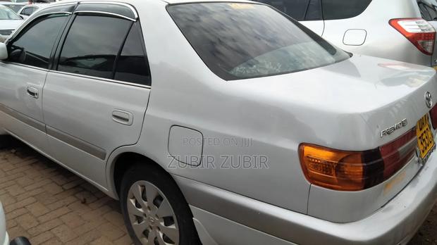 Toyota Premio 2001 Silver