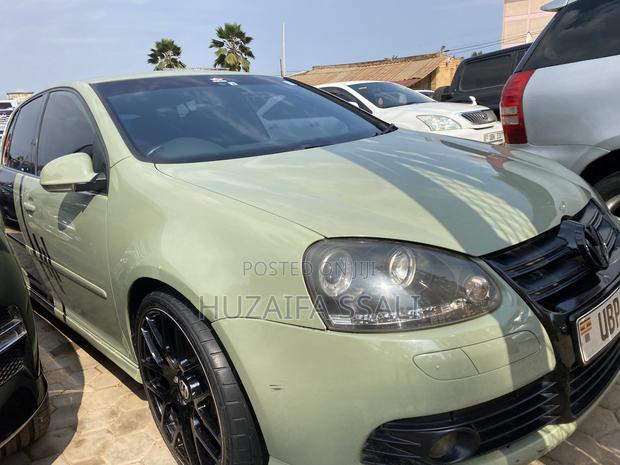 Volkswagen Golf 2018 Green
