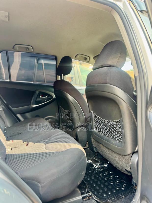 Toyota RAV4 2008 Silver