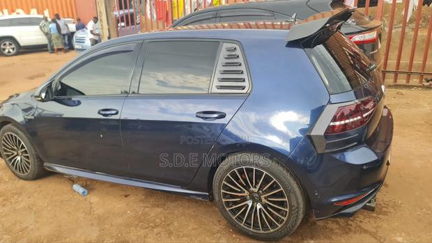 Volkswagen Golf R 4-Door 2016 Blue