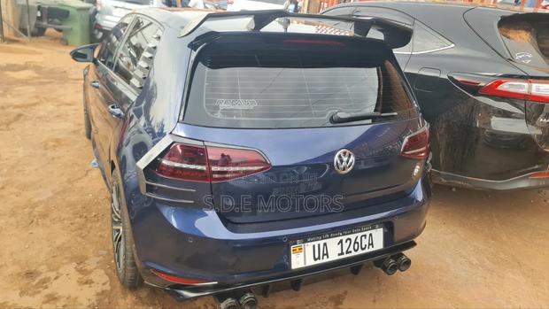 Volkswagen Golf R 4-Door 2016 Blue