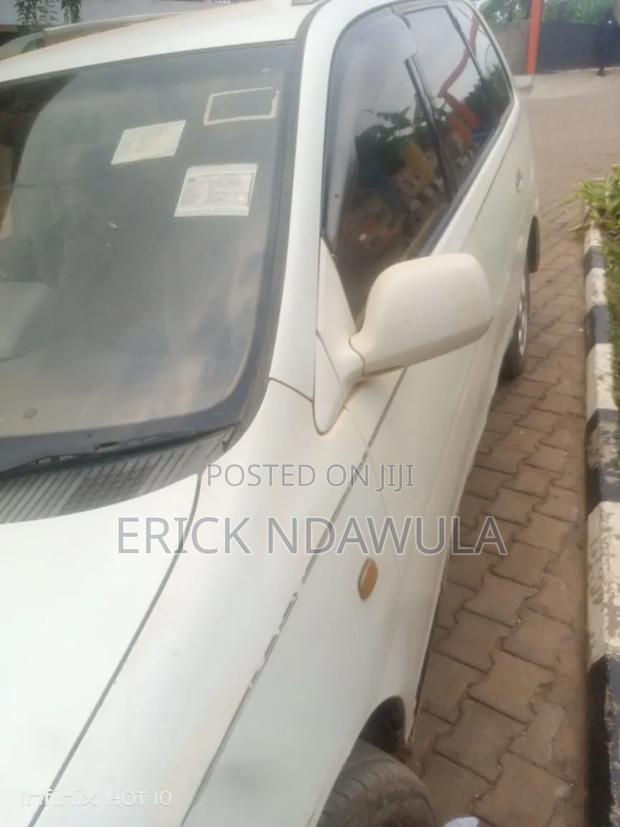 Toyota Gaia 1998 White