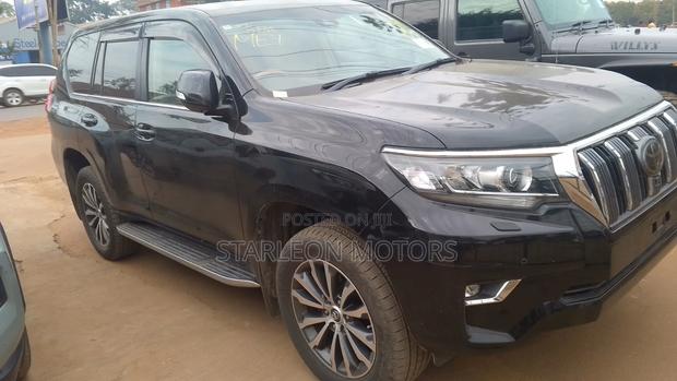 Toyota Land Cruiser Prado 2018 Black