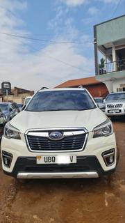 Subaru Forester 2018 White for sale