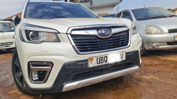 Subaru Forester 2018 White