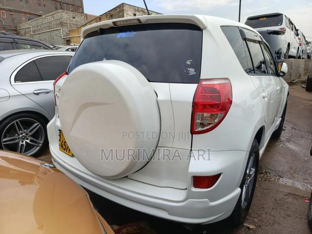 Toyota RAV4 2008 White