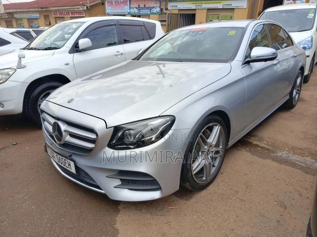 Mercedes-Benz E200 2018 Silver
