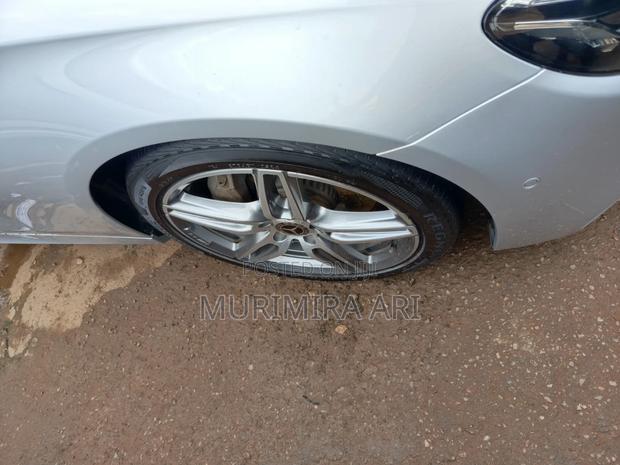 Mercedes-Benz E200 2018 Silver