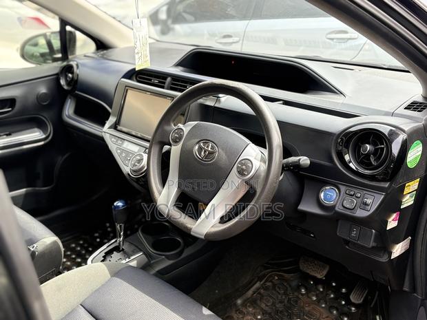 Toyota Aqua G 2014 Black