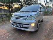 Toyota Noah 2005 Silver for sale