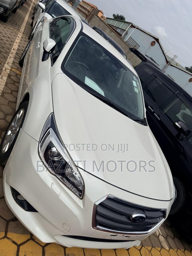 Subaru Legacy 2017 White
